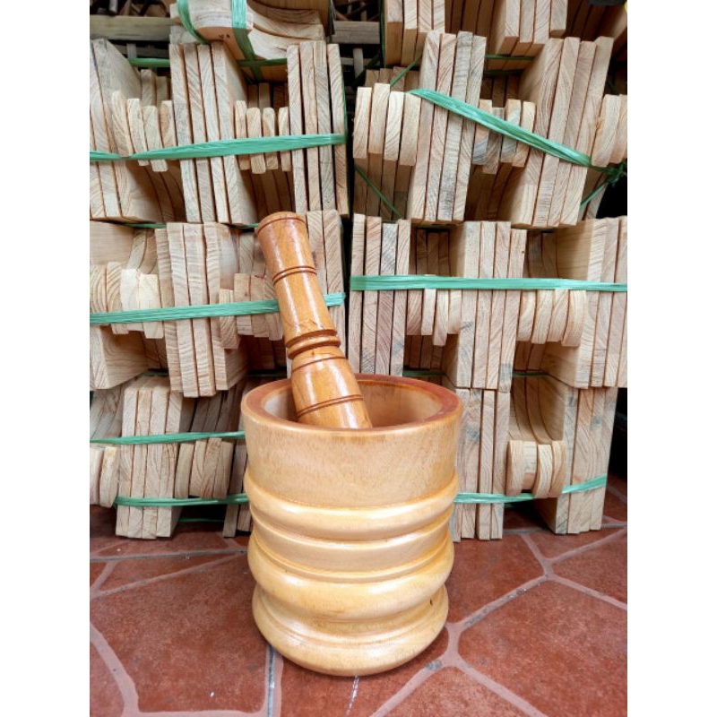Alu Lumpang Kayu besar