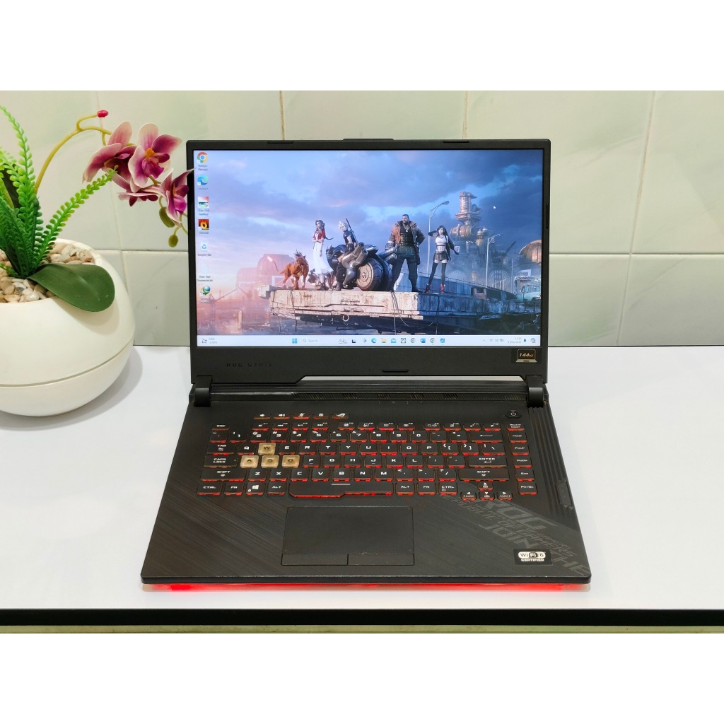 ASUS ROG Strix G512Li intel Core i7 gen 10 Nvidia GTX 1650 Ti 144 Hz Gaming rendering