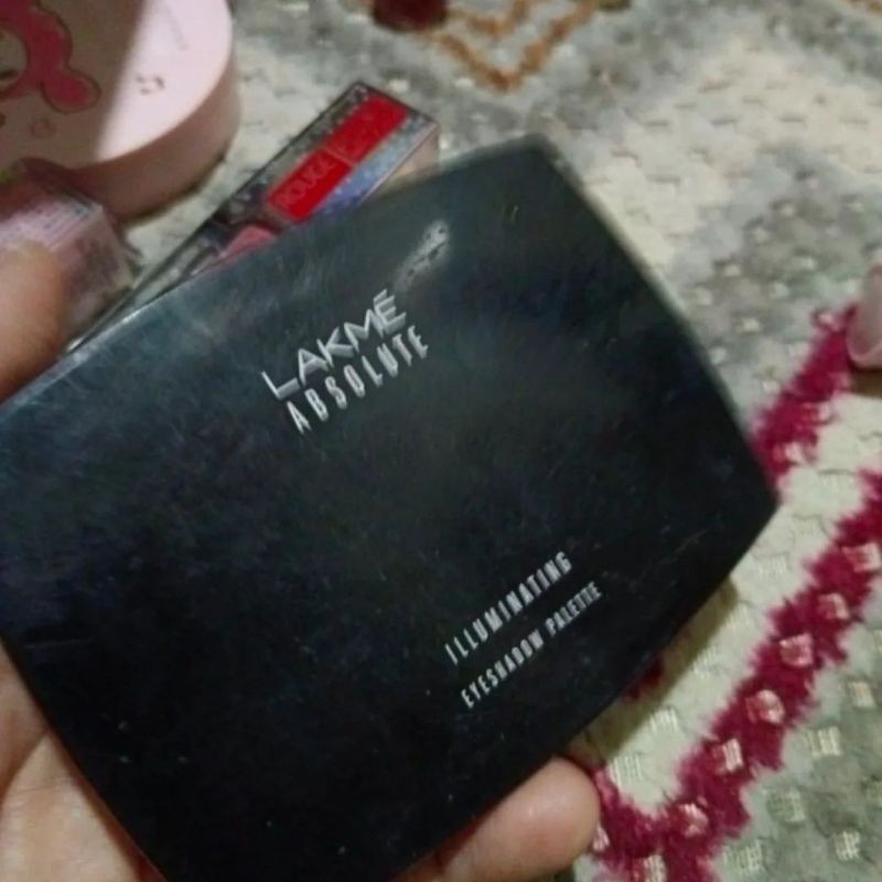 preloved Lakme absolute eye shadow