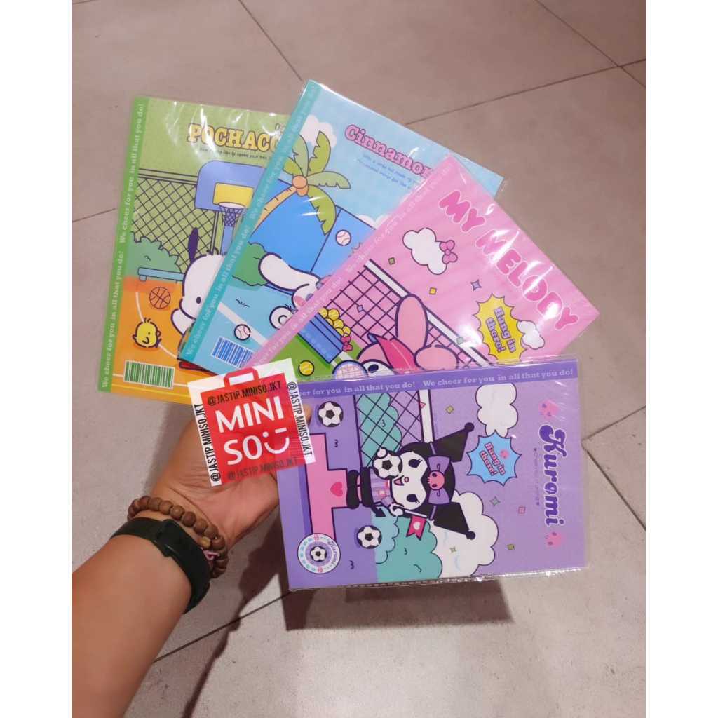 

MINISO x SANRIO Buku / Note Book A5 EVA-Cover SANRIO Sports Collection (40 Sheets)