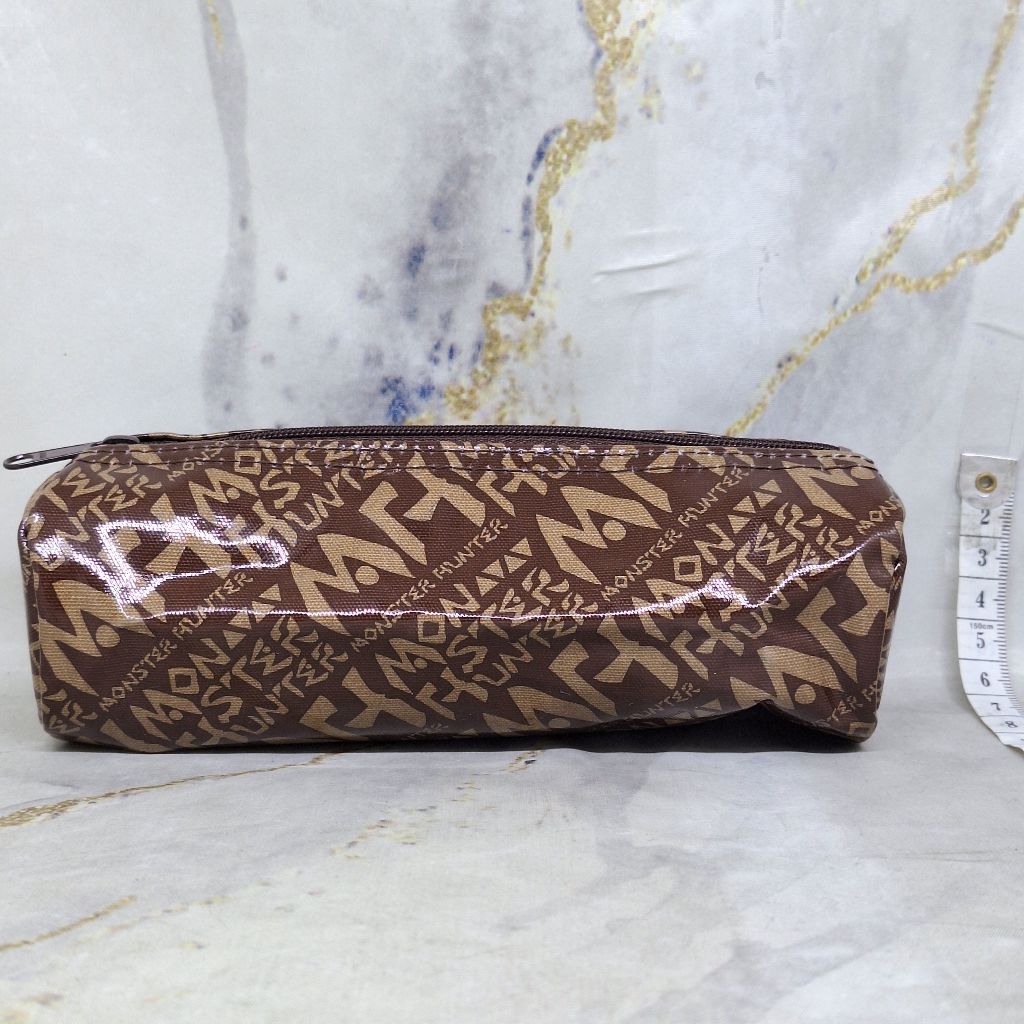 Monster Hunter Brown Pouch Bag Tas Tangan