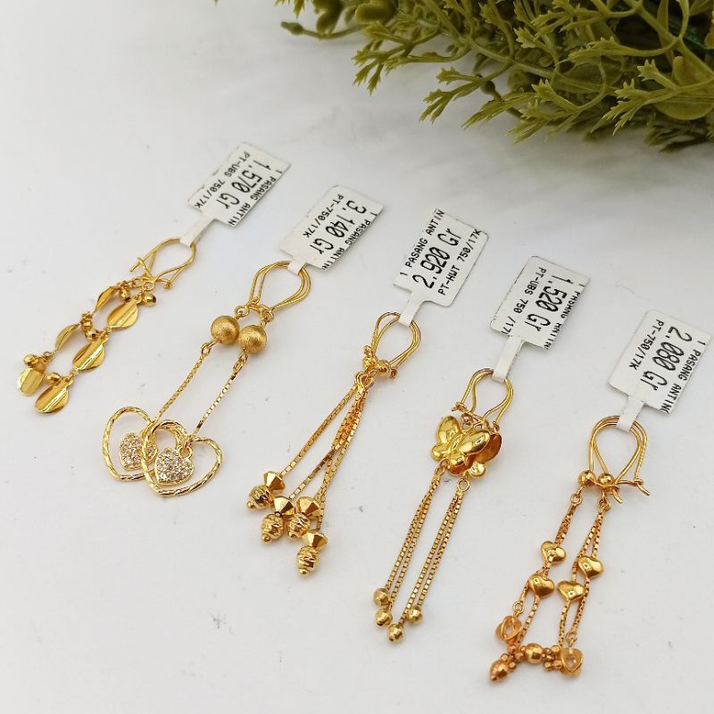 anting emas panjang