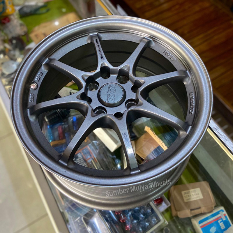 Velg R15 Volkrays Ce28 8spoke. Sumber Mulya Wheels. Velg mobil. toko velg Semarang. Velg ban Semaran