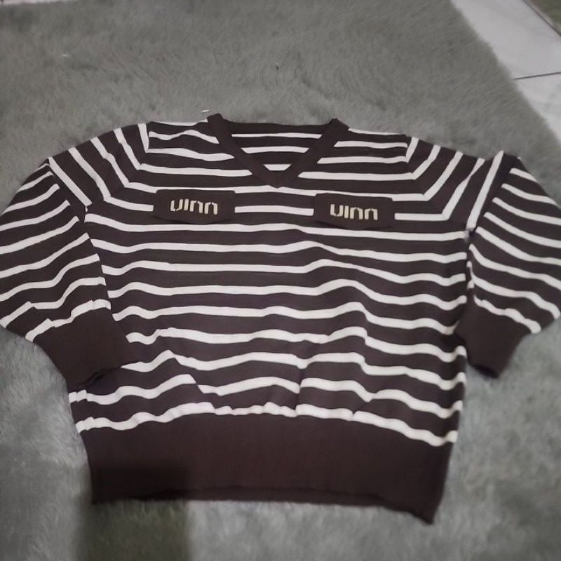 Atasan rajut import miu-miu