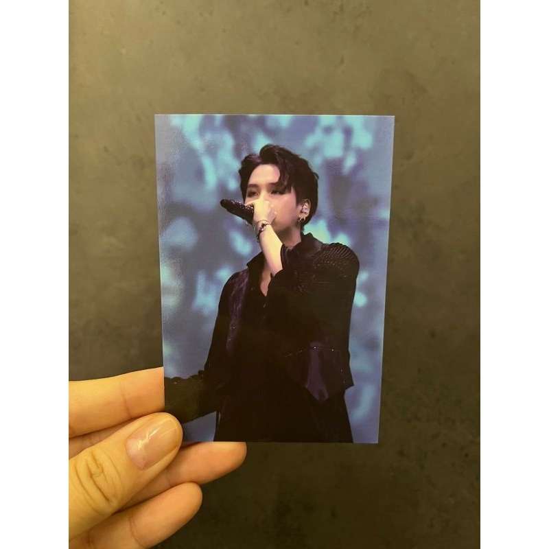 OFFICIAL Photocard SUGA MIN YOONGI MIC BADGE BTS