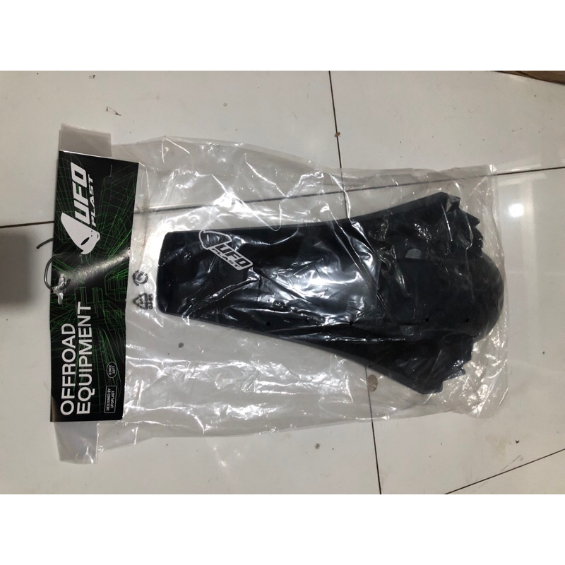 Spakbor belakang husq gpx ufo ori italy