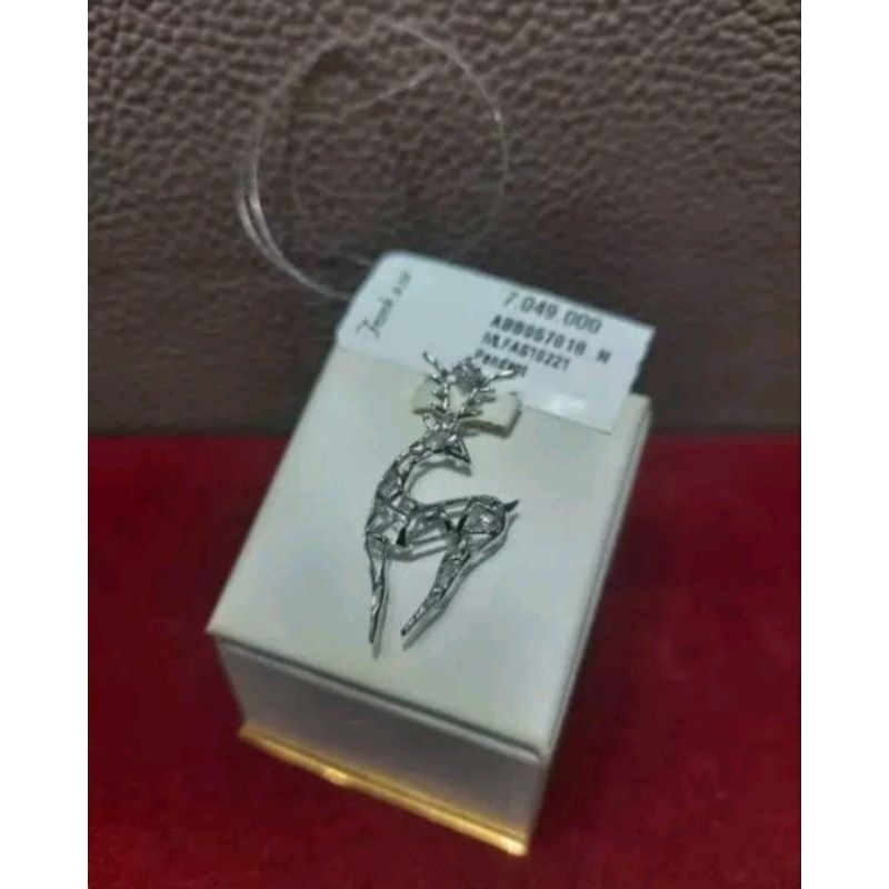 Frank & Co Deer Pendant diamond