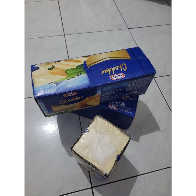

GFD keju kraft cheddar 1kg repack