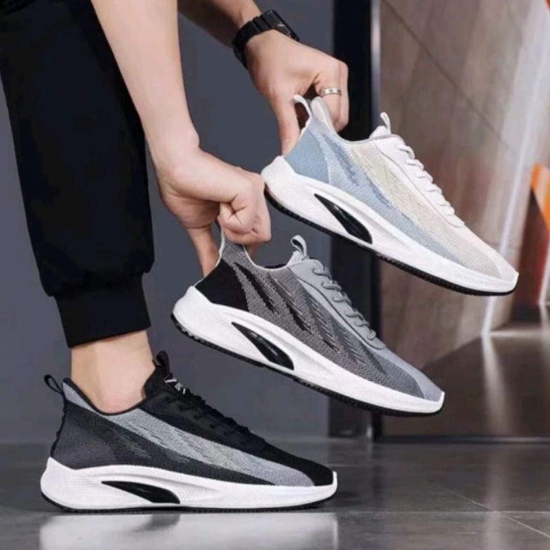 Sepatu Sport Pria 100% Import ST004