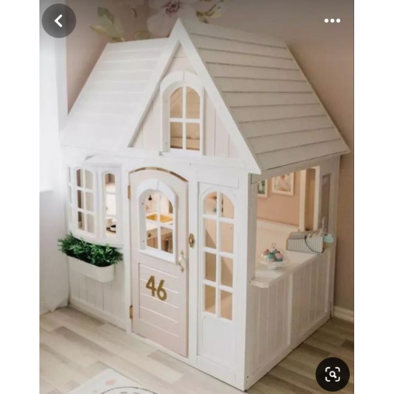 playhouse