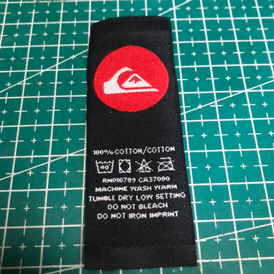 

QUIKSILVER TAG WOVEN RAJUT BORDIR COTTON SUPER PREMIUM CO 1X DI KIRIM 120PCS