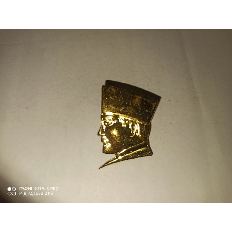 Pin Bung Karno Kuningan/ Bros Bung Karno