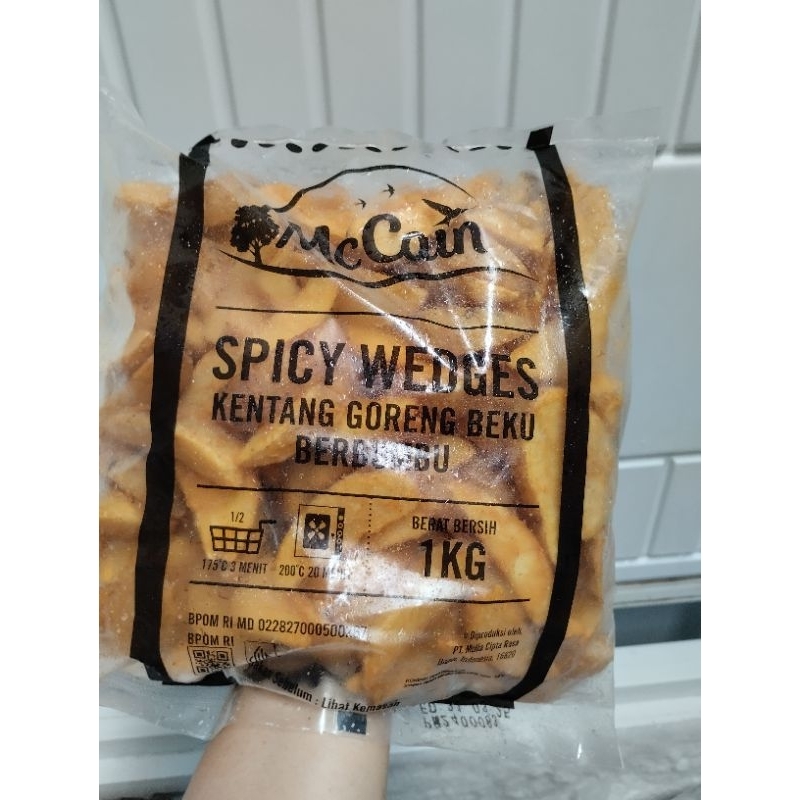 

Mc Cain Spicy Wedges Kentang Goreng Berbumbu uk 1 kg
