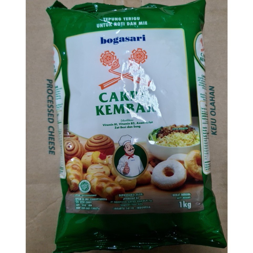 

iaTerkini tepung terigu cakra kembar premium 1kg P81