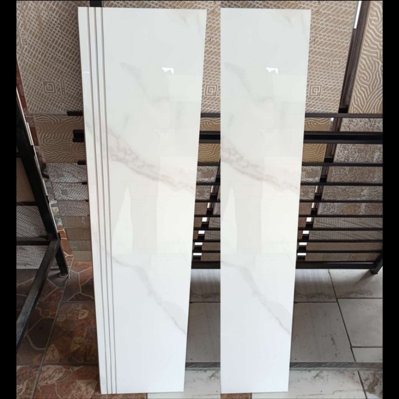 granit lantai anak tangga Stepnosing 30x100 & 20x100 dinding putih motif marble carara glossy