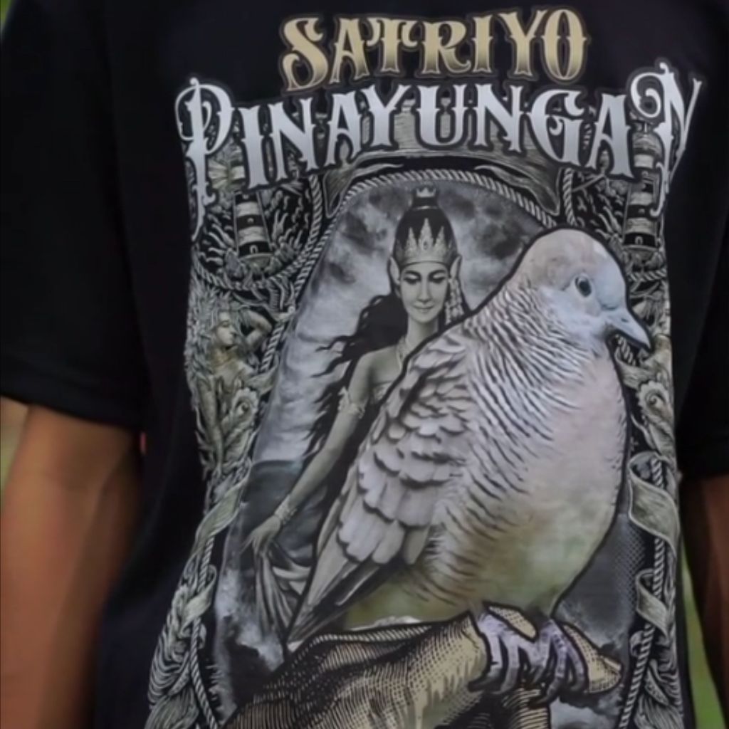 Panembahan Tshirts Baju Kaos Jawa Perkutut Katuranggan Pendek Hitam putih Budaya Wayang Pria Wanita