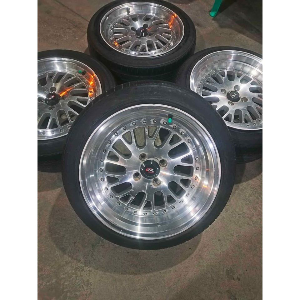 velg ccw ring 16x7/8,5 pcd 4x100 plus ban velg mobil brio,agya,calya,jazz,yaris