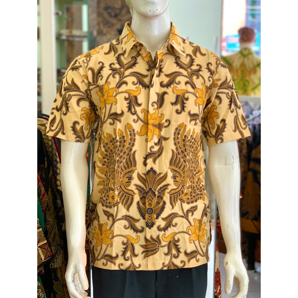 Hem pendek Danar Hadi krem M