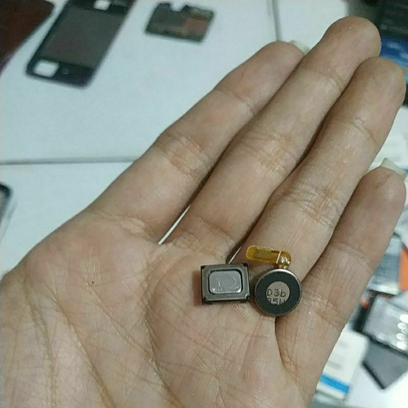 SPEAKER KOTAK GETAR BEKAS OPPO F9