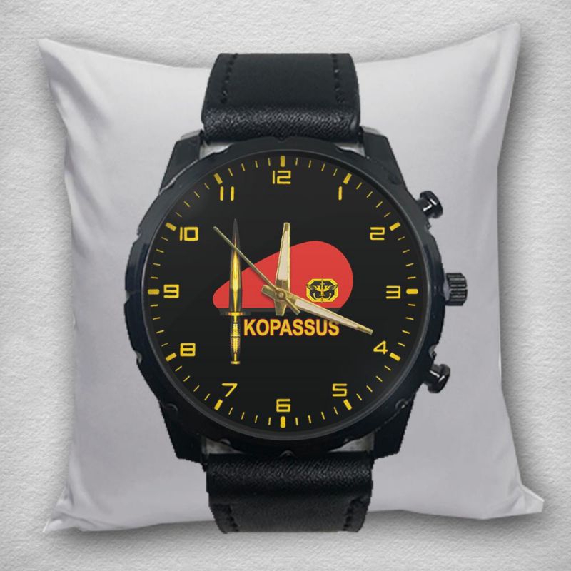 Jam Tangan Pria TNI KOPASSUS INDONESIA TENTARA Hitam Kulit Analog Quartz