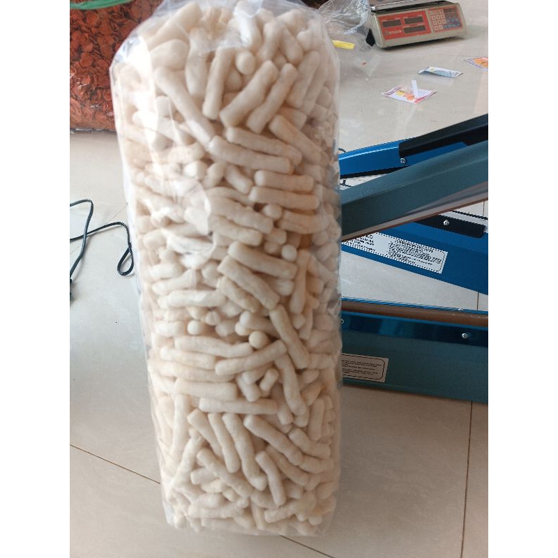 

Kerupuk soto gurih 500 gram