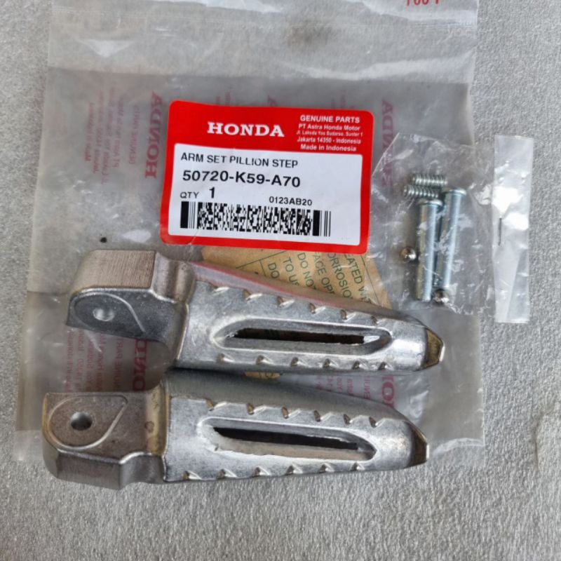 Besi Footstep Belakang K59 Vario 125 150 Led Original Honda
