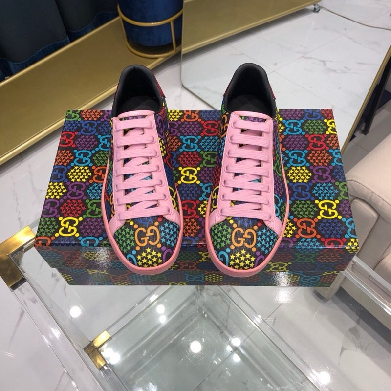 Versi tertinggi klasik Gucci Ace Little White Shoes Little Bee Koleksi pasangan