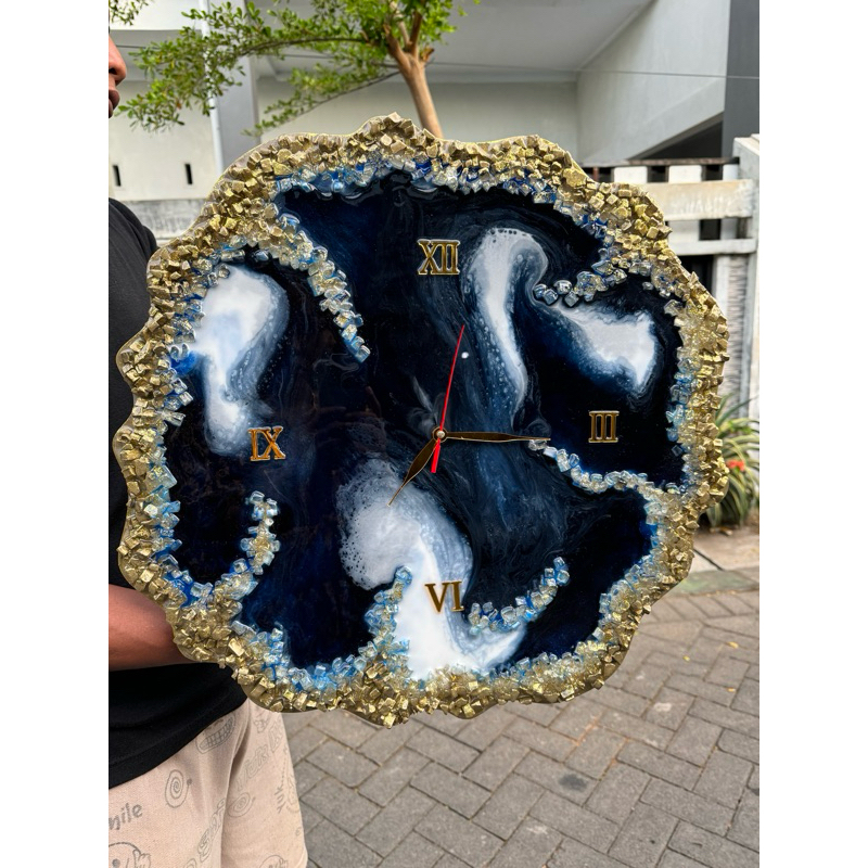 Jam dinding resin custom handmade Jam corporate gift kado unik makassar resin art