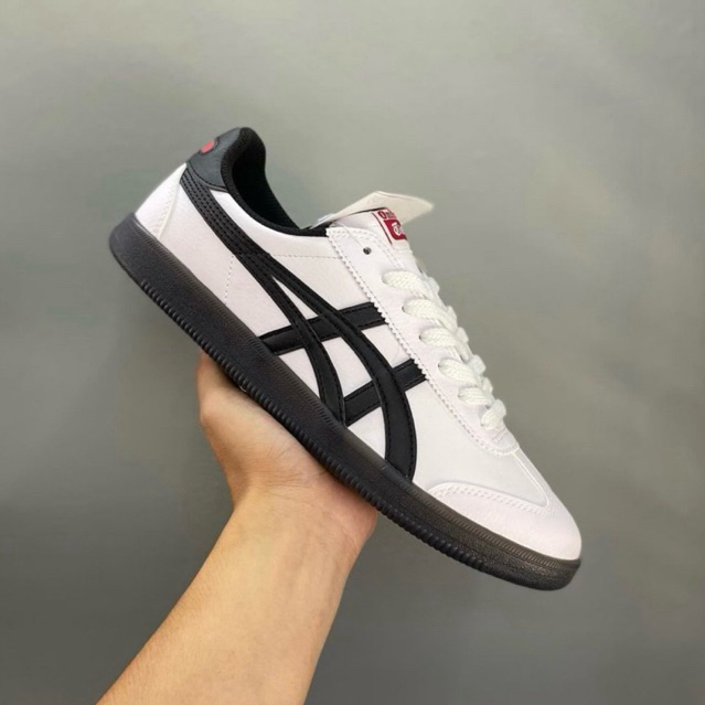 ONITSUKA TOKUTEN