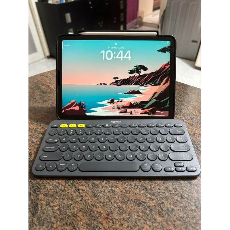 Ipad Air 4 Space Grey 64GB Wifi with Pencil | Bekas