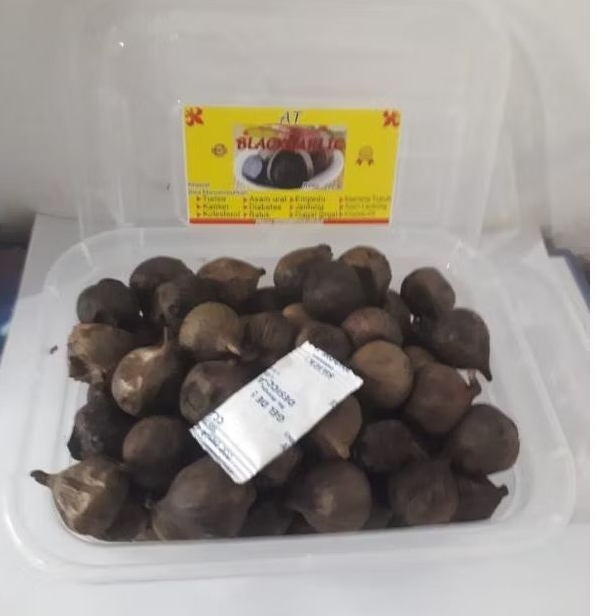 

bawang putih tunggal oven 200 gram/black garlik free kardus packing baru