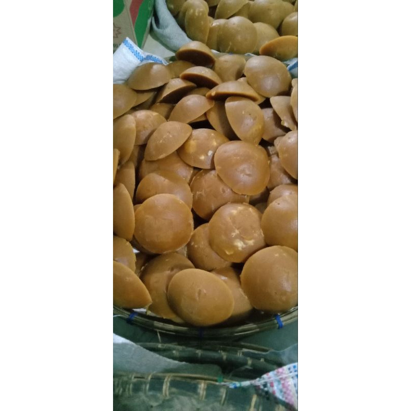 

Gula Jawa Asli Kebumen,berat 1kg