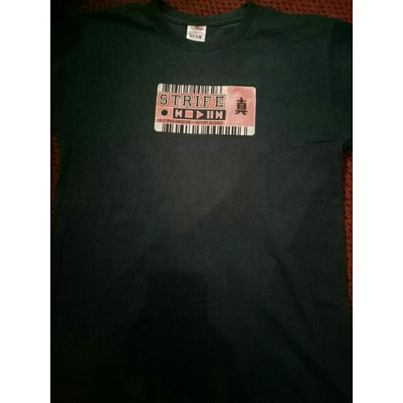 Kaos STRIFE Vintage,VICTORY RECORDS,size MTag FRUIT OF THE LOOM Made In El Salvador
