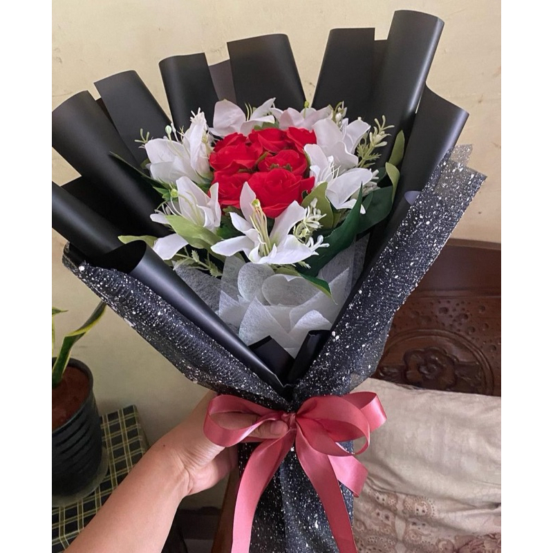 BUKET BUNGA PALSU MAWAR MERAH