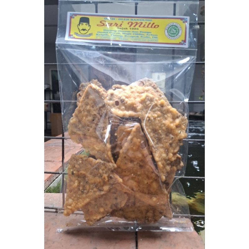 

keripik oncom, 500gr