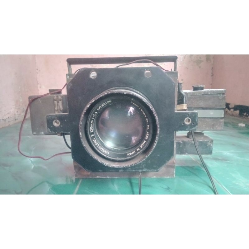 kamera raksasa antik jadul Canon
