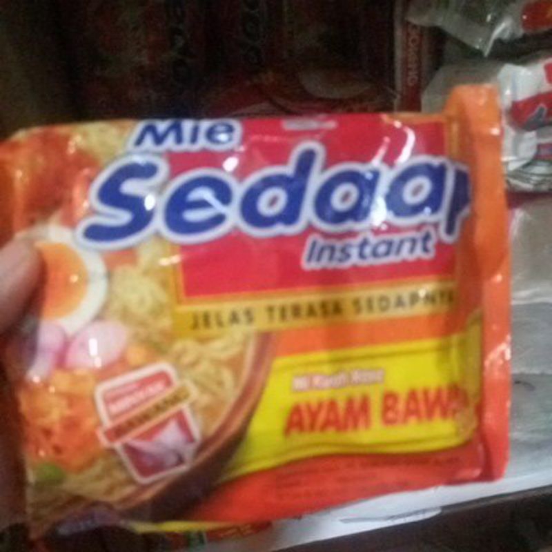 

mi rebus sedap ayam bawang