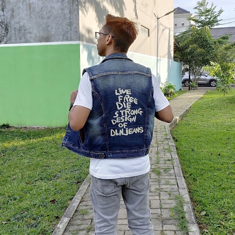 Borong Buruan  Jaket Rompi Jeans Vespa Premium