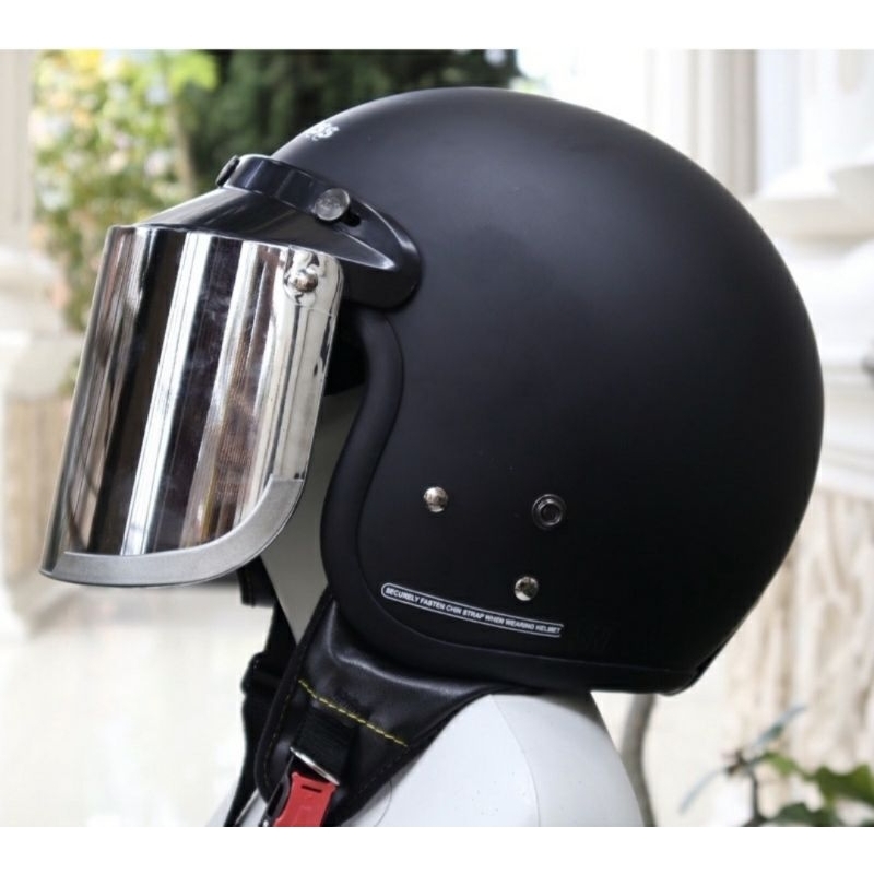 Helm BOGO Polos set Kaca datar SNI.