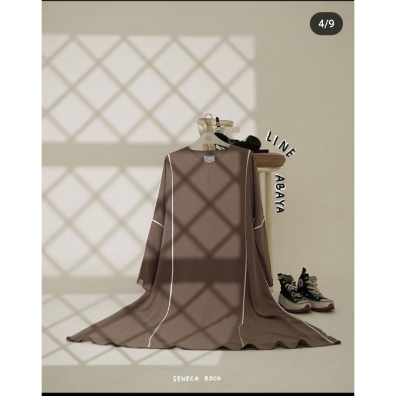 Line Abaya by Sofni
