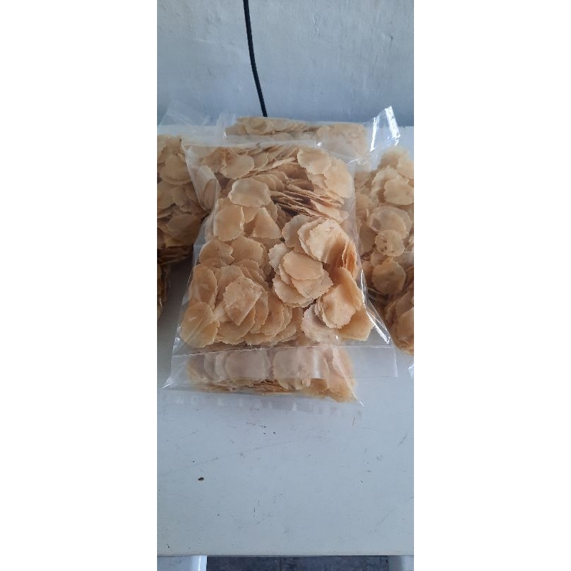 

emping melinjo khas serang banten