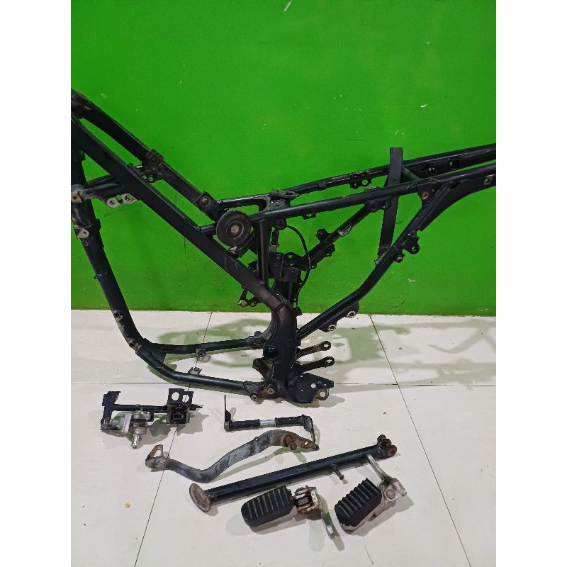 RANGKA KLX150 BF COPOTAN MOTOR ORIGINAL -Frame klx150 bf copotan motor ori