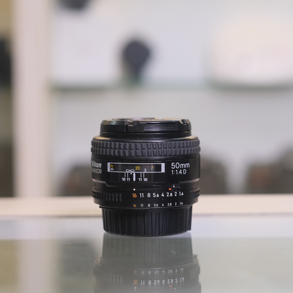 LENSA FIX NIKON 50mm f1.4 Afd nikkor 50mm f1.4 D