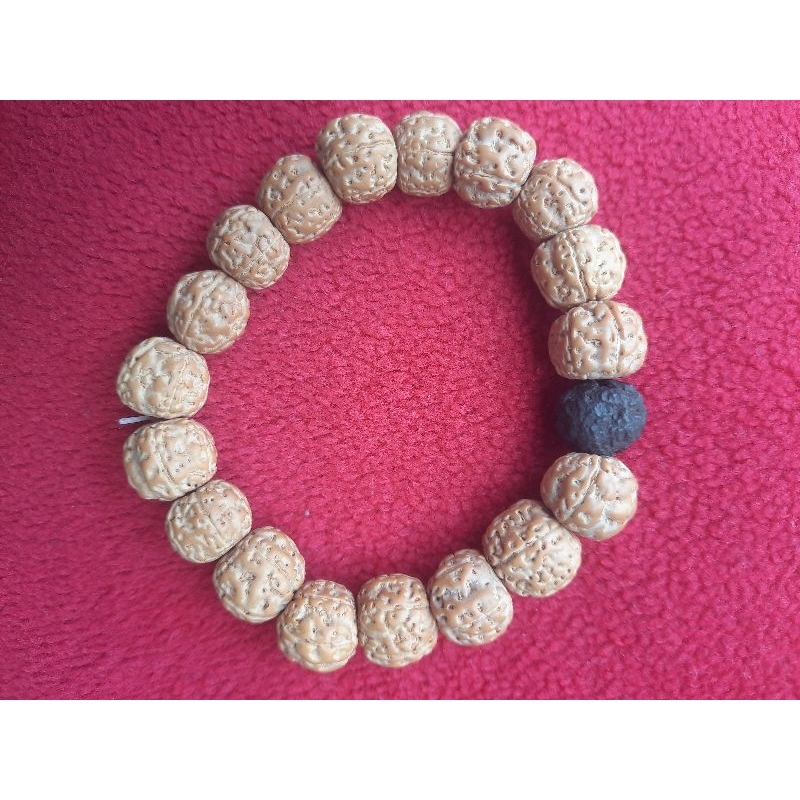 GELANG JENITRI RUDAKSHA KOMBINASI MUNTA BESI