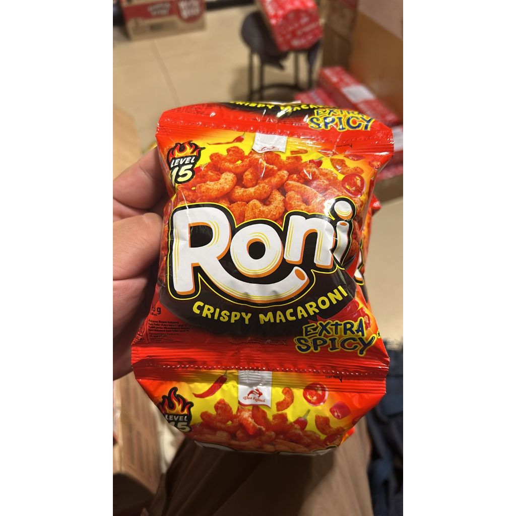 

RONI crispy macaroni extra spicy 10x28gram renteng