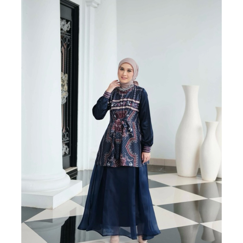 DELAROSA SIGNATURE BLOUSE (ATASAN ONLY) BY VANILLA HIJAB