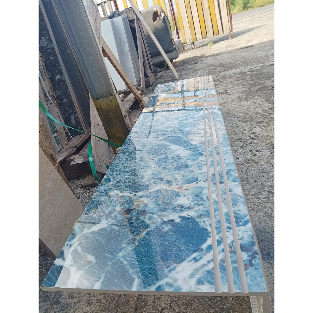 Stepnosing Granit Tangga Geco Amazzonite Aqua Glossy 30x60,30x80,30x90,30x100,30x110,30x120