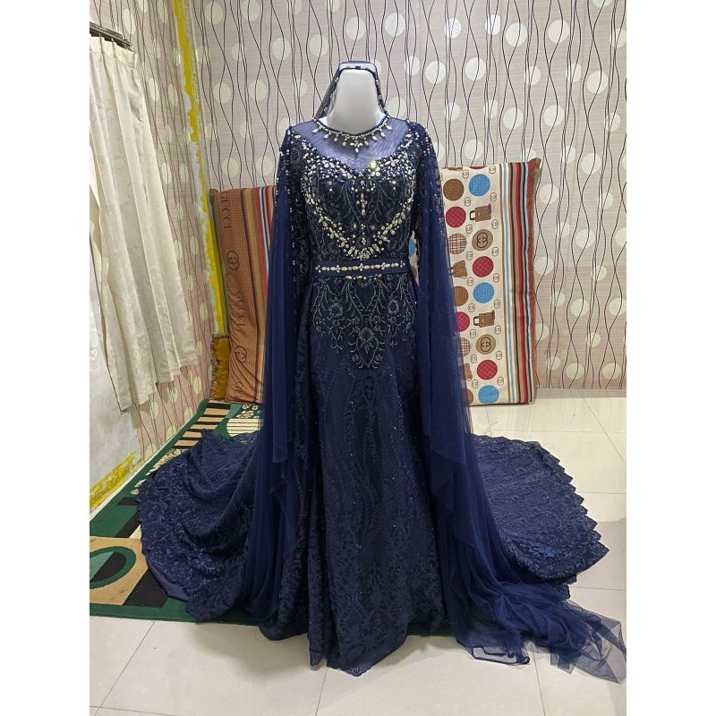 baju pengantin bahan burkat ekor lepas pasang