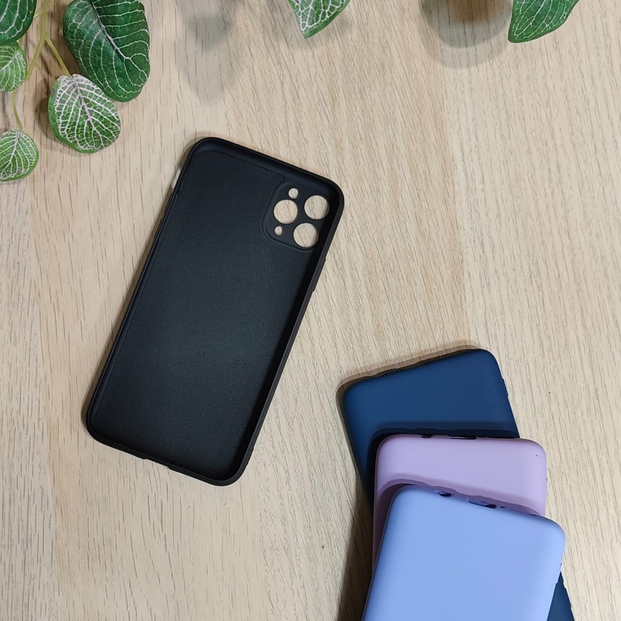 Case iPhone 11 Pro Max premium silicone full cover Anti Noda Jamur