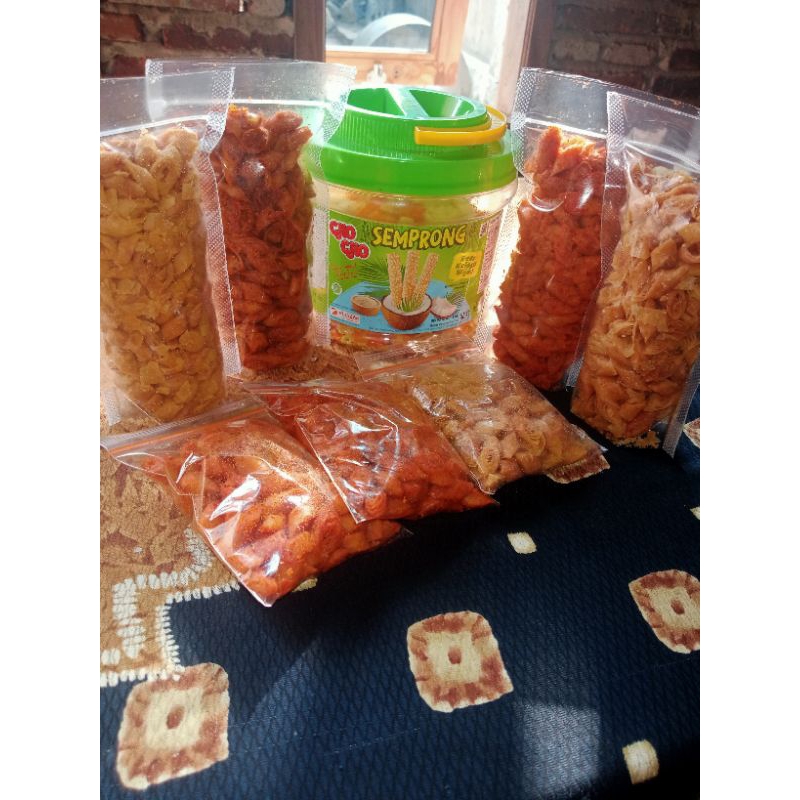 

Keripik Kulpi (Kulit Lumpia/Popia)